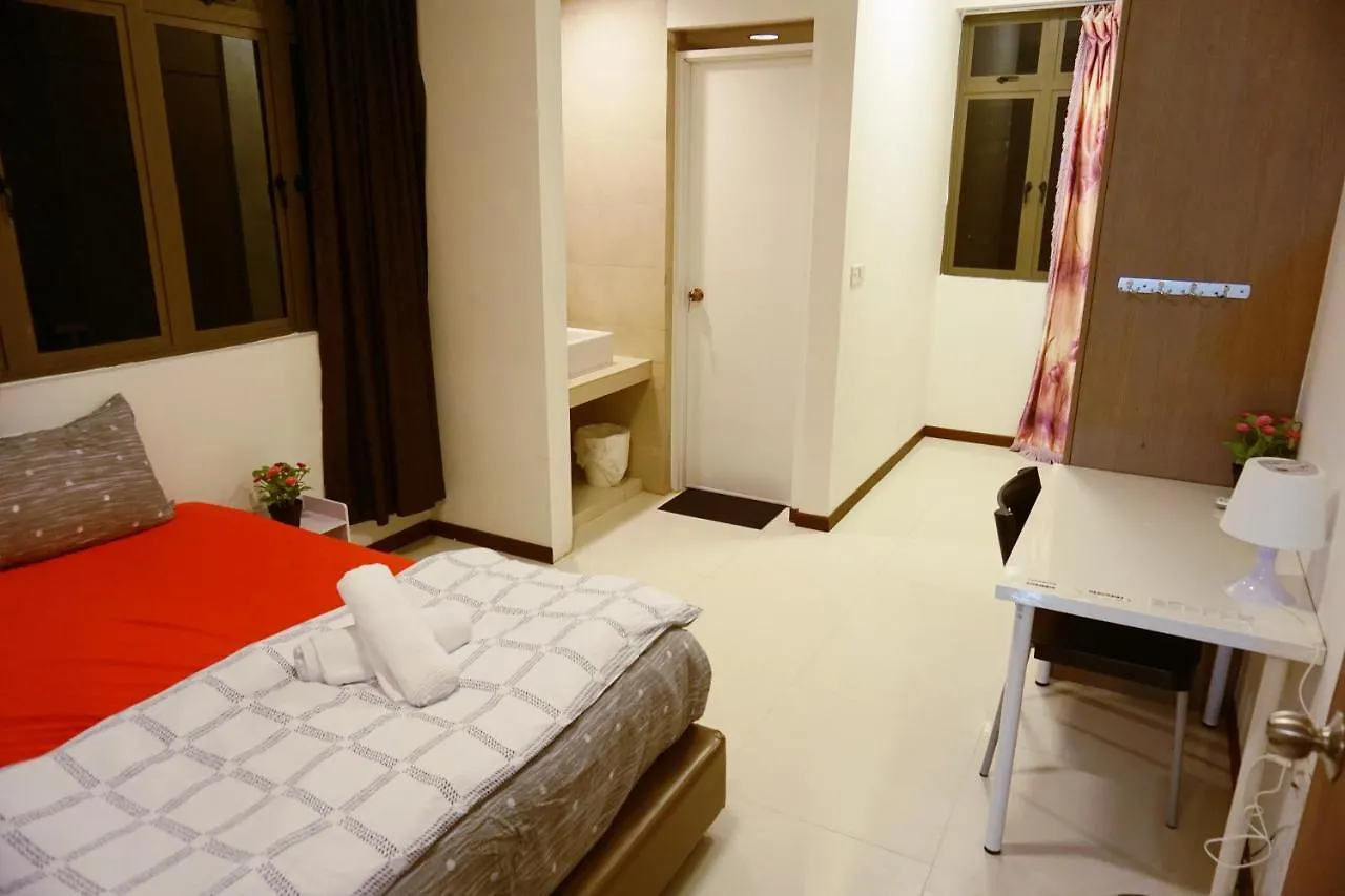 38 Geylang Lorong 8 Hotel Singapore